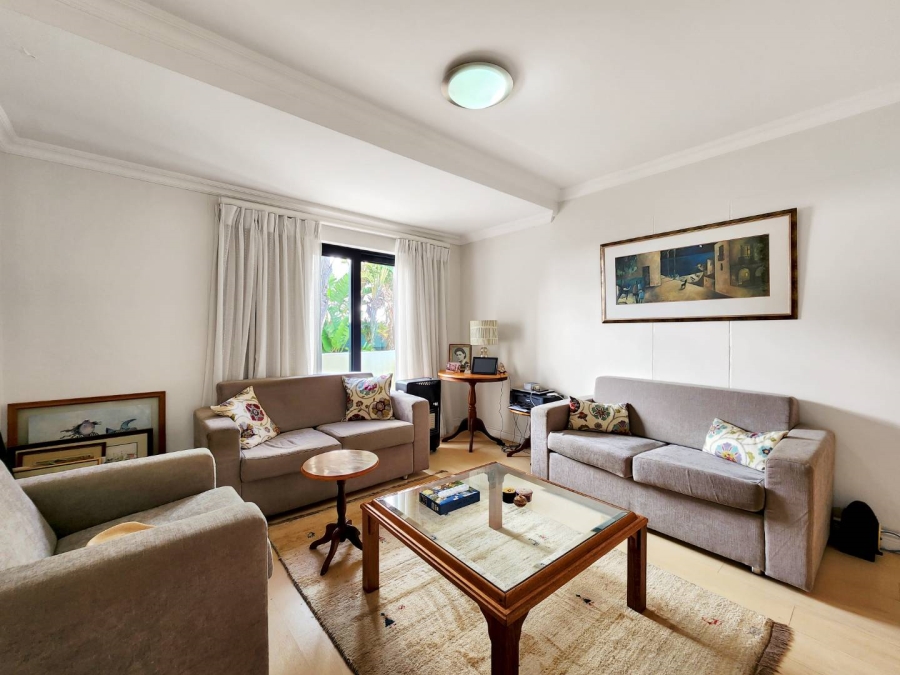 3 Bedroom Property for Sale in Sea Point Western Cape